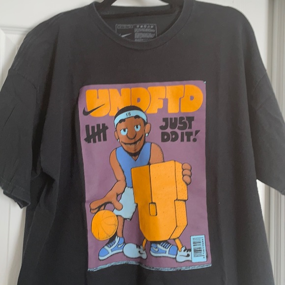 Lebron nike x undefeated collab - Picture 1 of 4